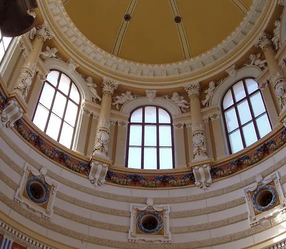 Проживание в семье Lux-haeusla