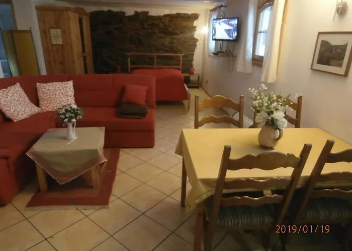 Lux-haeusla Проживание в семье