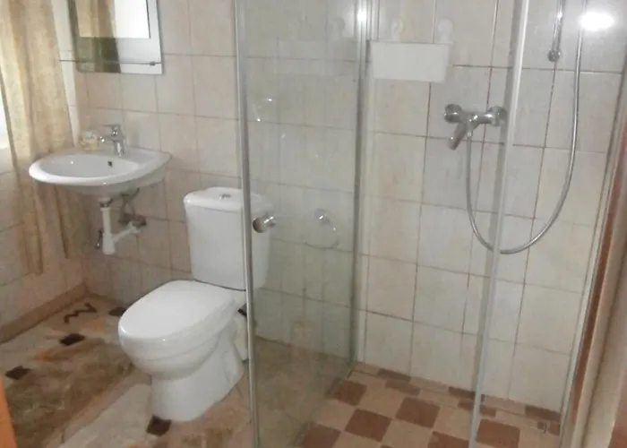 Проживание в семье Lux-haeusla Katy Bystrzyckie